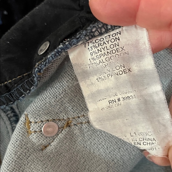 Wit & Wisdom Blue Ankle Jeans - Picture 5 of 5